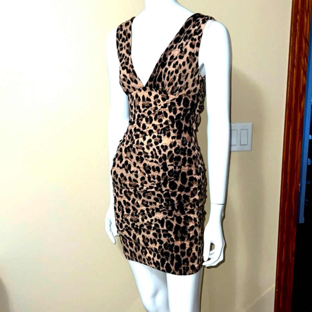NWOT, Animal print dress size SP
